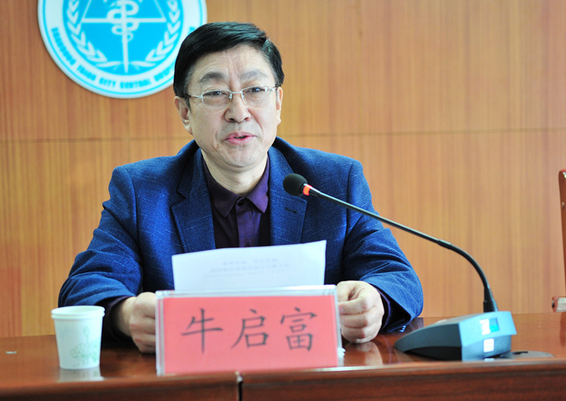 2-1 市卫生健康委党组成员、副主任，第六指导组组长牛启富讲党课 - 复件.jpg