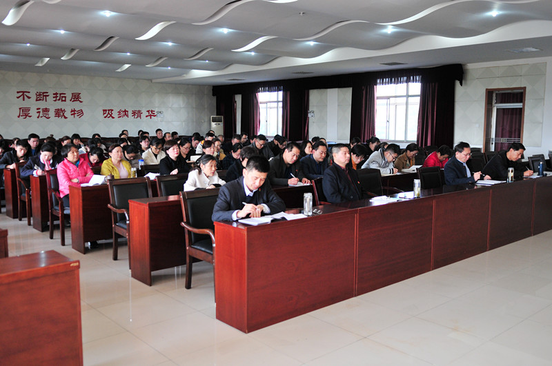 2-4 党课现场 - 复件.jpg