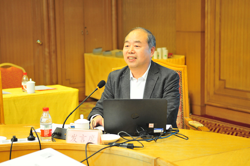 6 淄博市职业病防治院院长靳毅介绍医院发展建设情况.jpg